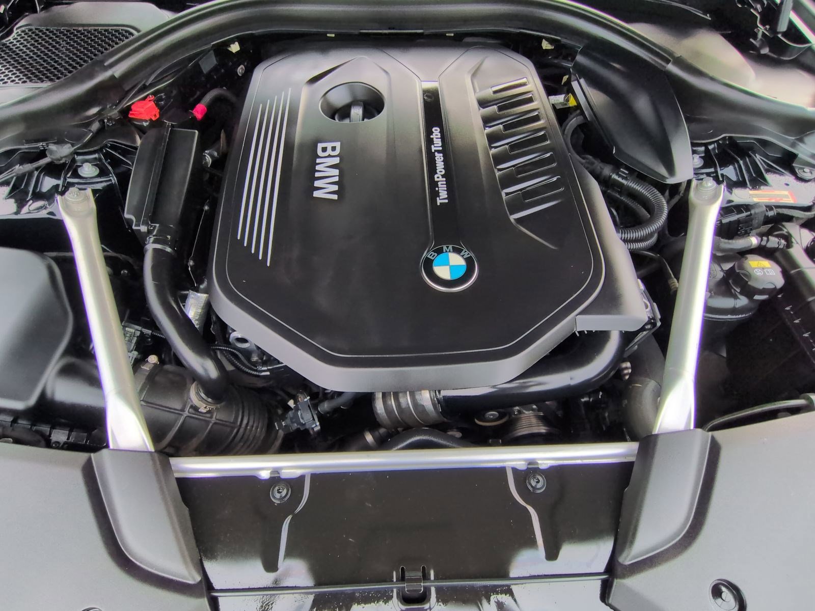 Used 2019 BMW 540i w/ M Sport Package image 35