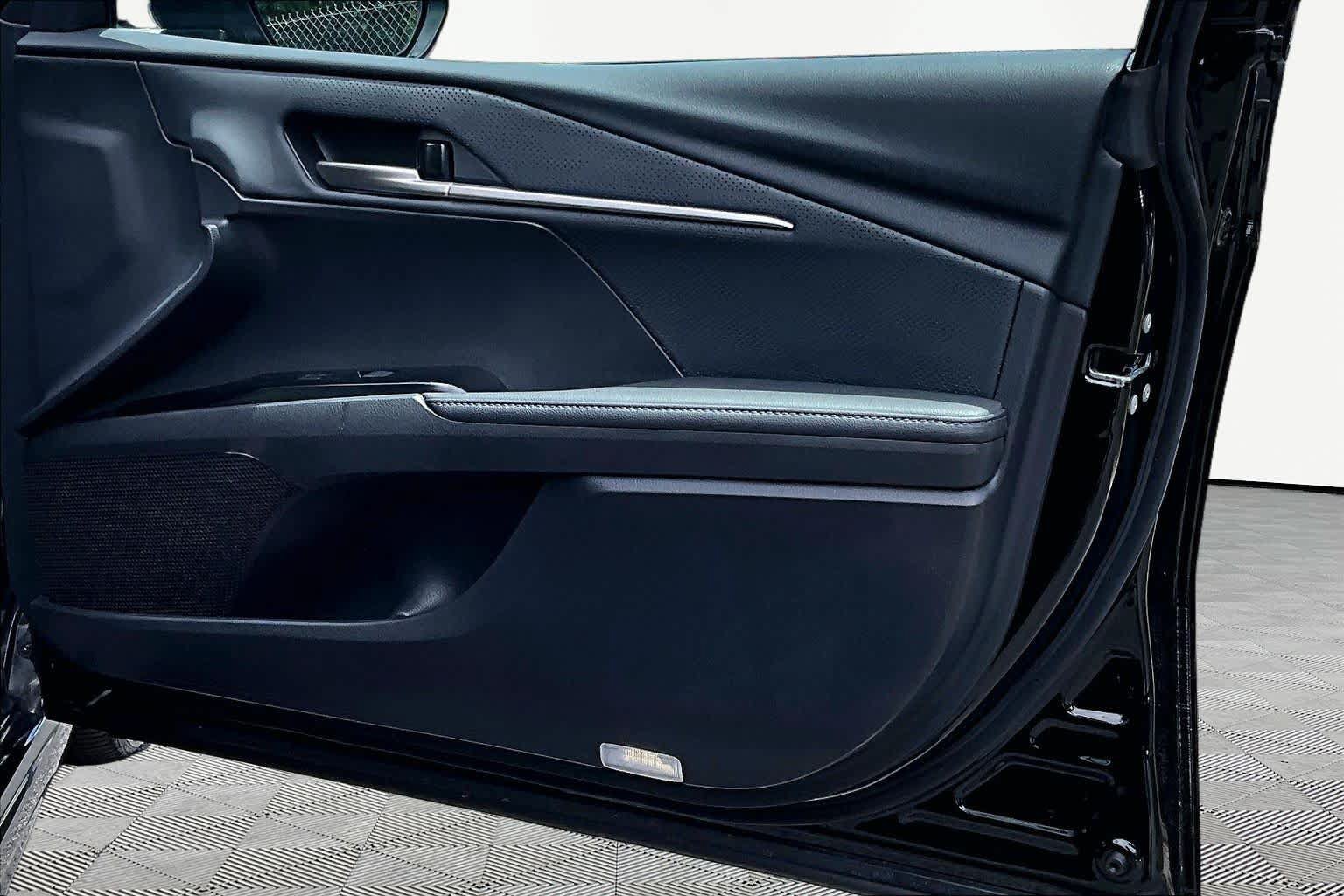 Certified 2025 Toyota Camry XSE FWD image 23