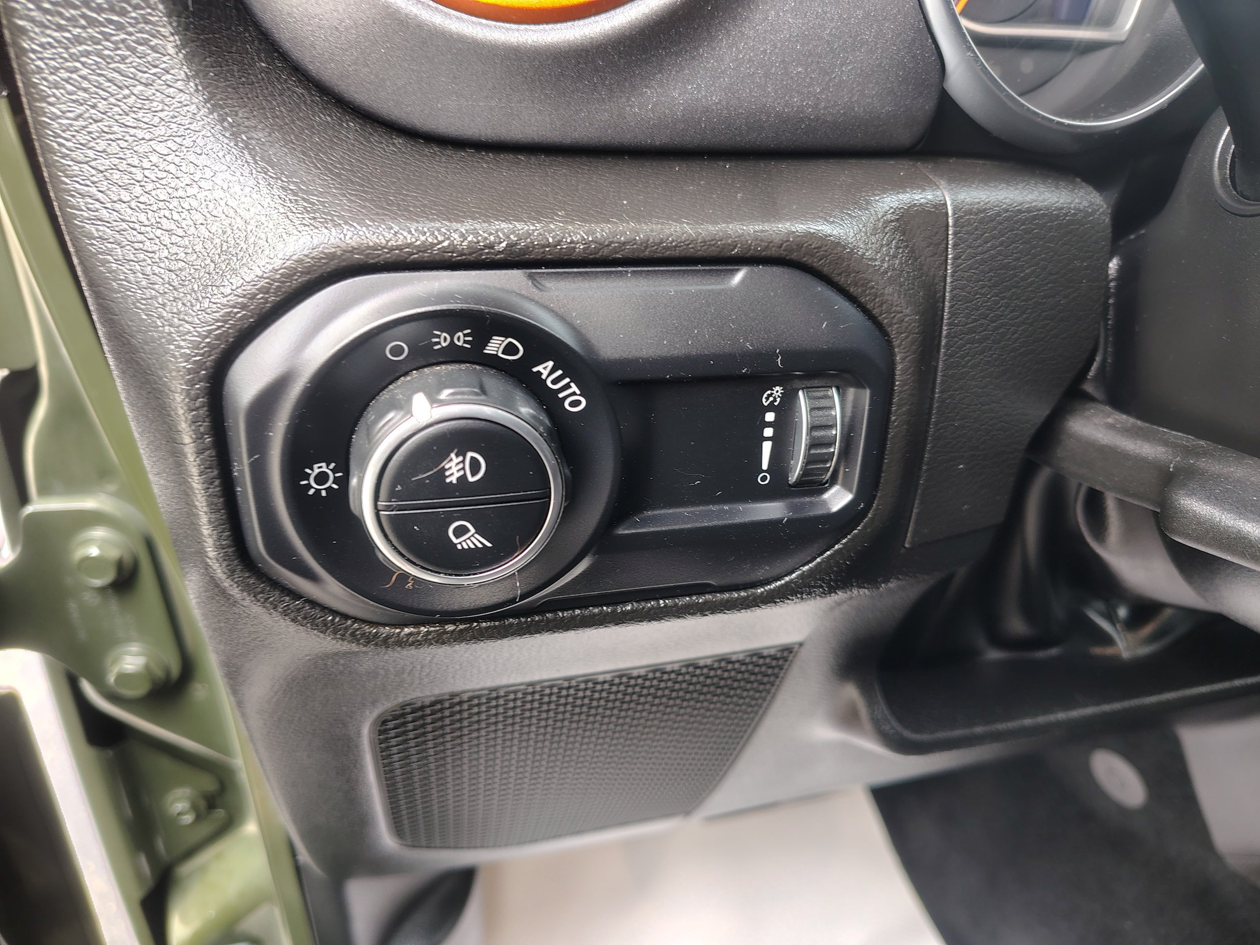 Certified 2023 Jeep Gladiator Mojave w/ LED Lighting Group AWD/4WD image 21