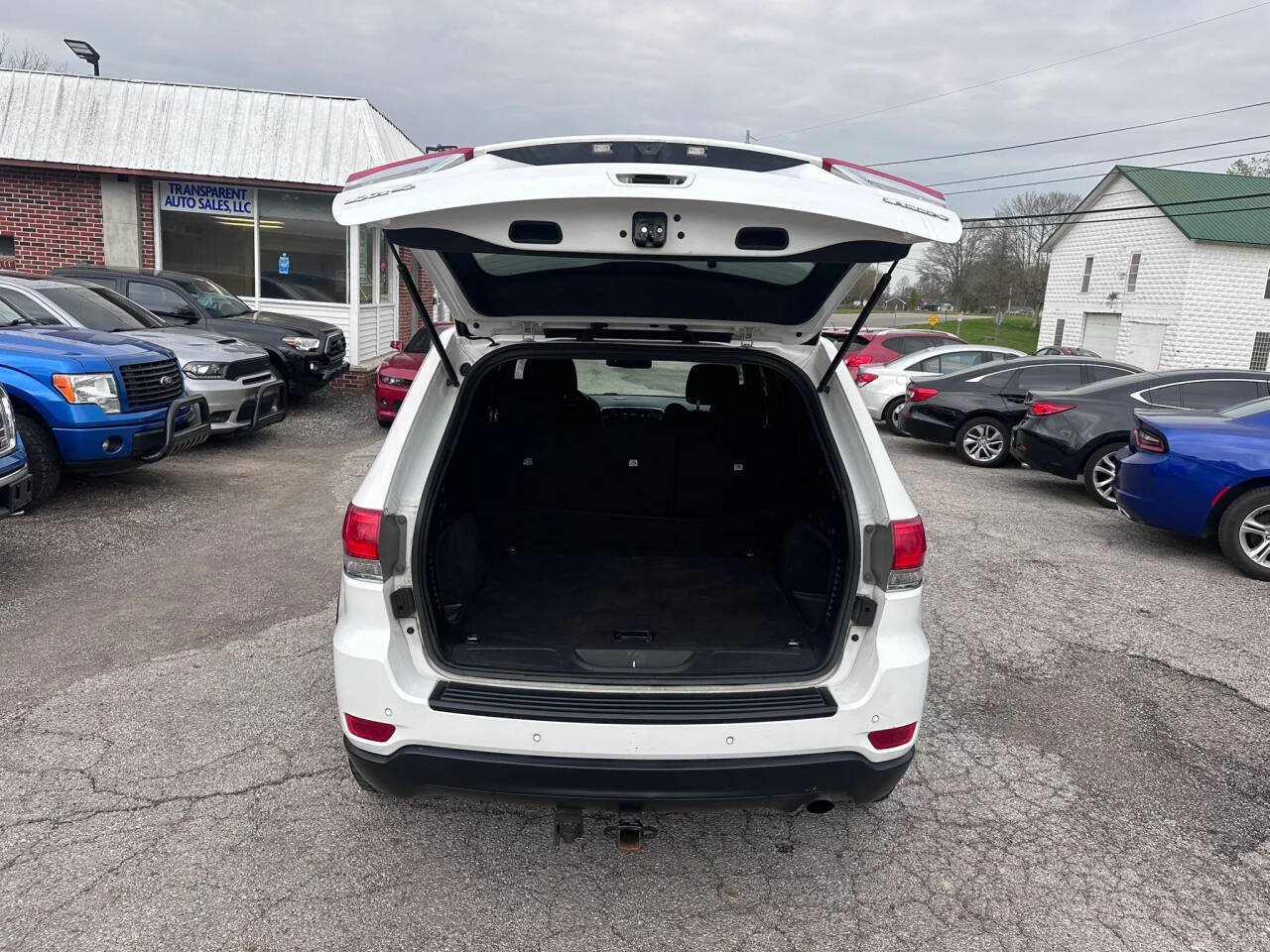 Used 2016 Jeep Grand Cherokee Laredo w/ Quick Order Package 23E AWD/4WD image 16
