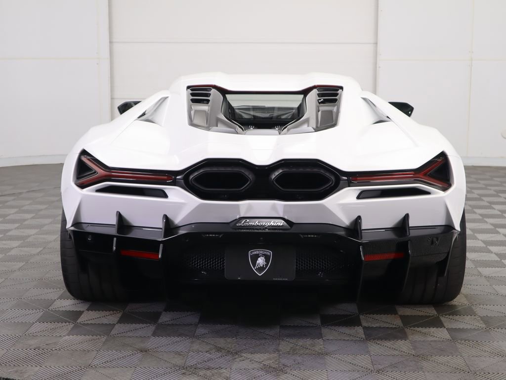 Used 2024 Lamborghini Revuelto image 6