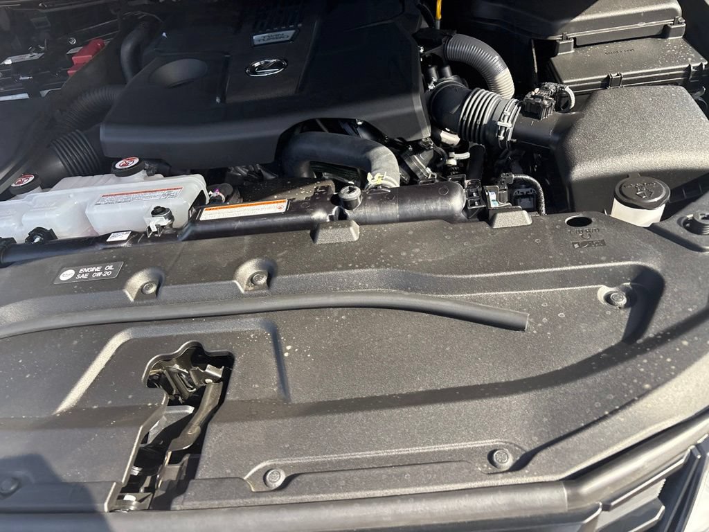 Certified 2026 Lexus GX 550 w/ Accessory Package (2T) AWD/4WD image 10