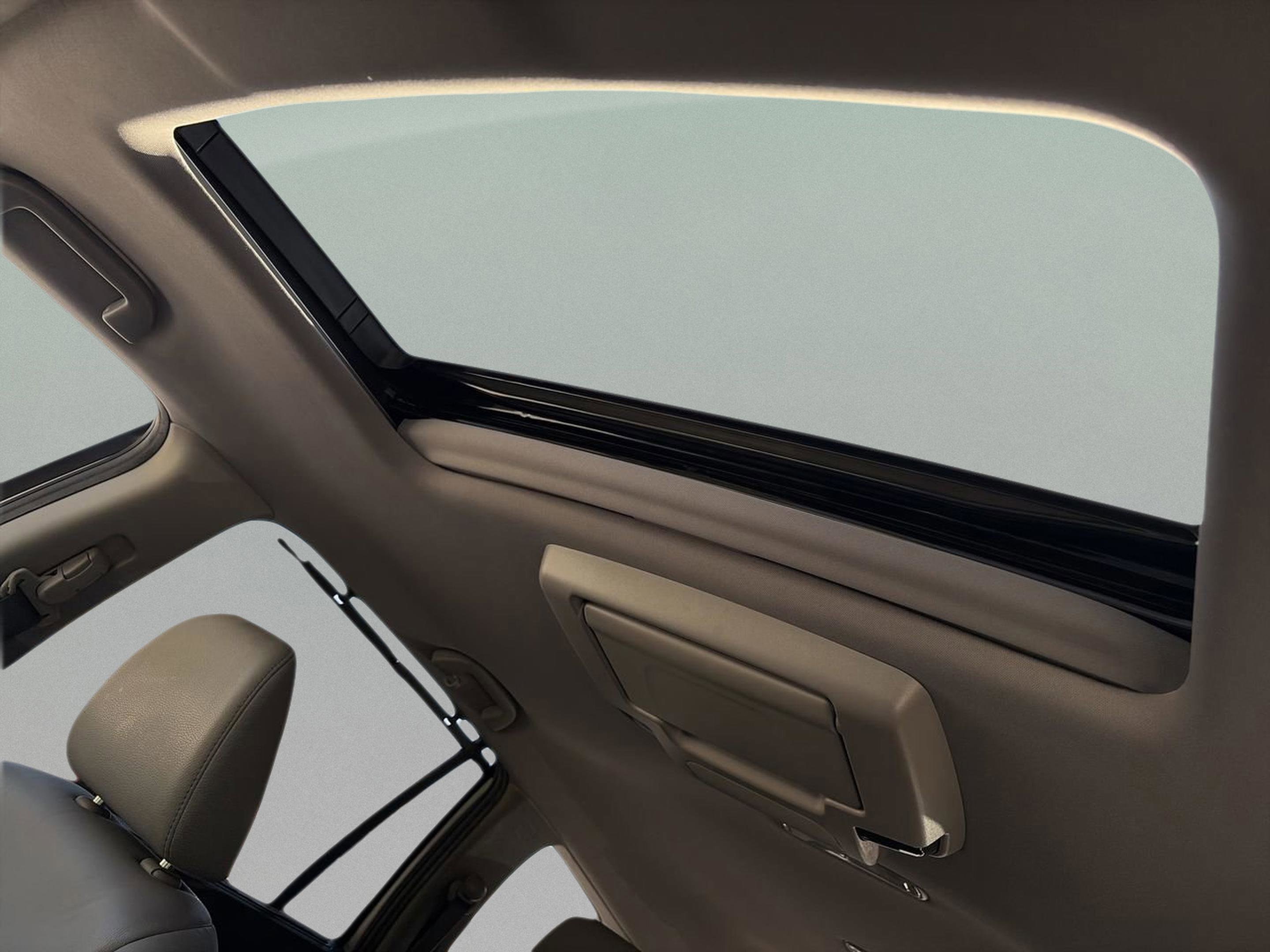 Certified 2021 Honda Pilot Touring image 32