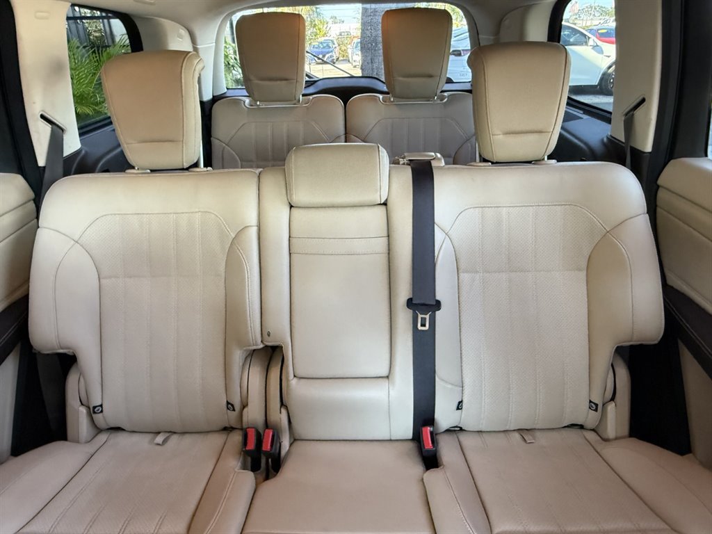 Used 2017 Mercedes-Benz GLS 450 4MATIC w/ Premium Package image 15