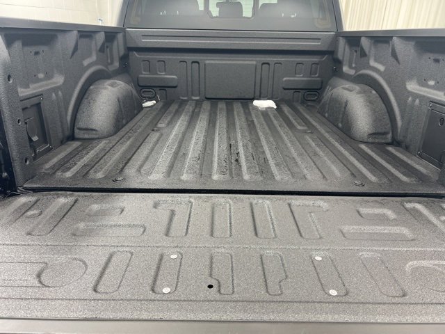 New 2025 Ford F150 Lariat w/ Equipment Group 501A Mid image 8