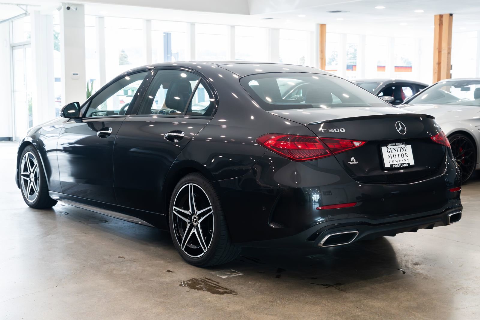 Used 2022 Mercedes-Benz C 300 4MATIC Sedan w/ AMG Line w/ Night Package image 6