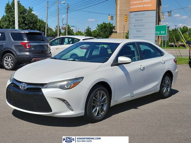 Used 2017 Toyota Camry SE FWD image 1