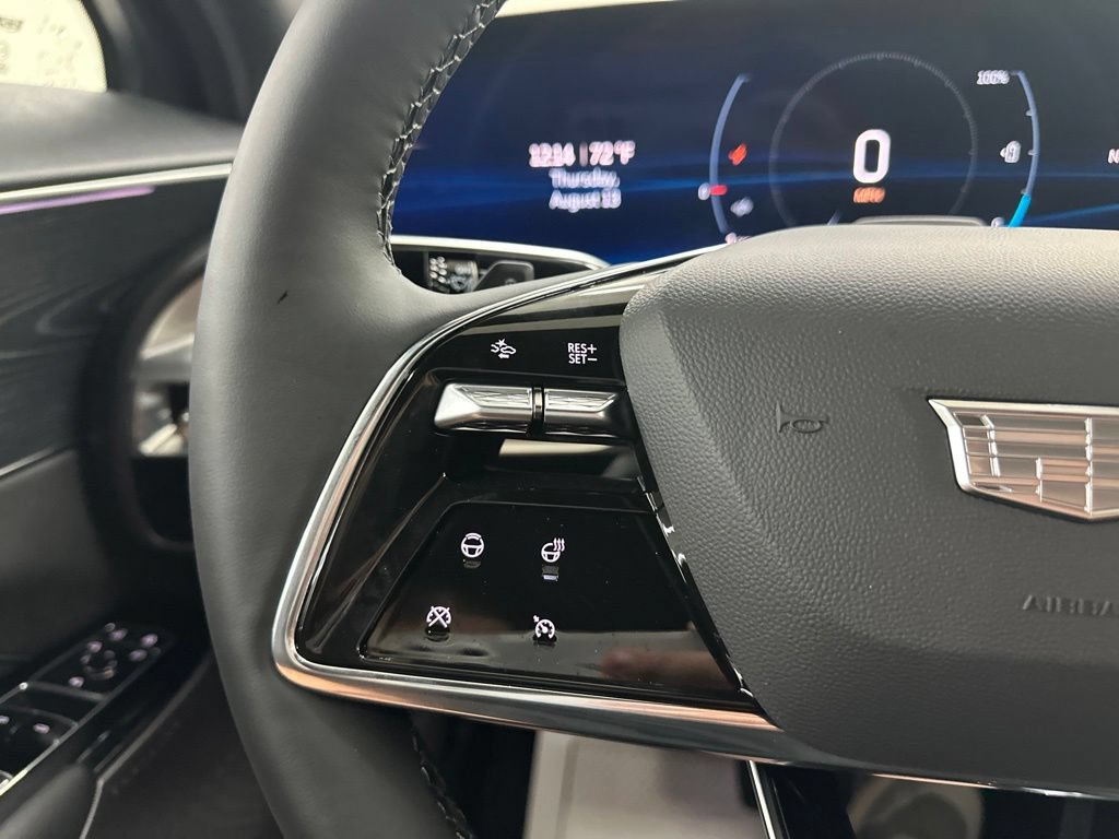 New 2026 Cadillac Lyriq Sport AWD/4WD image 34