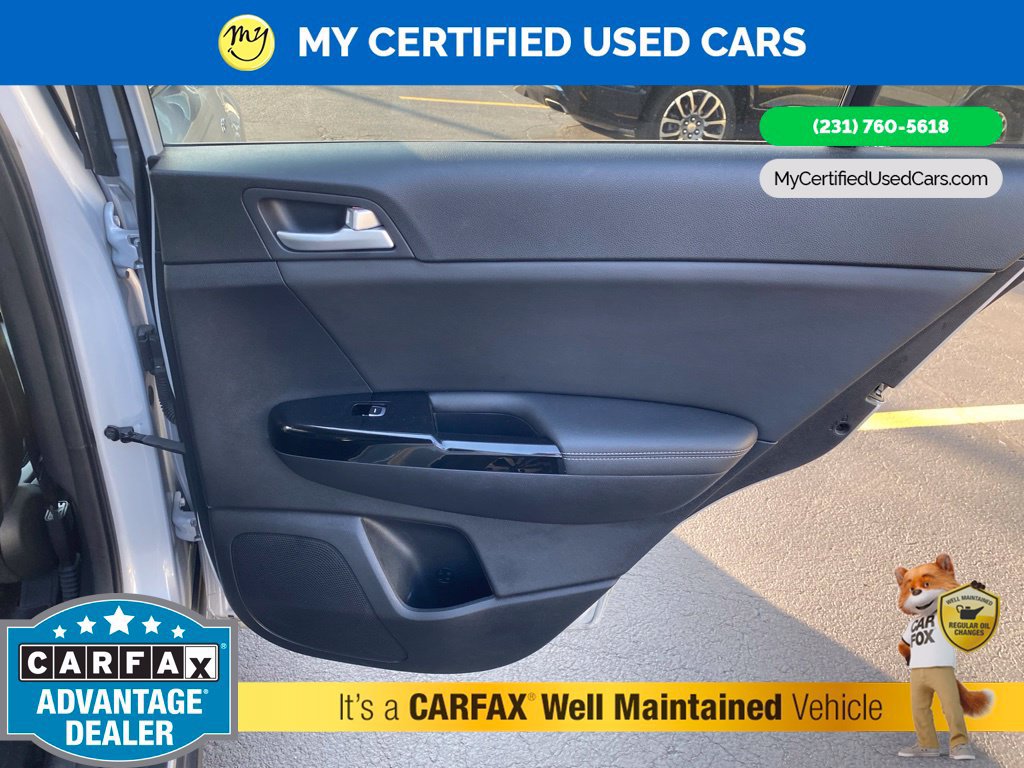Used 2019 Kia Sportage EX AWD/4WD image 16