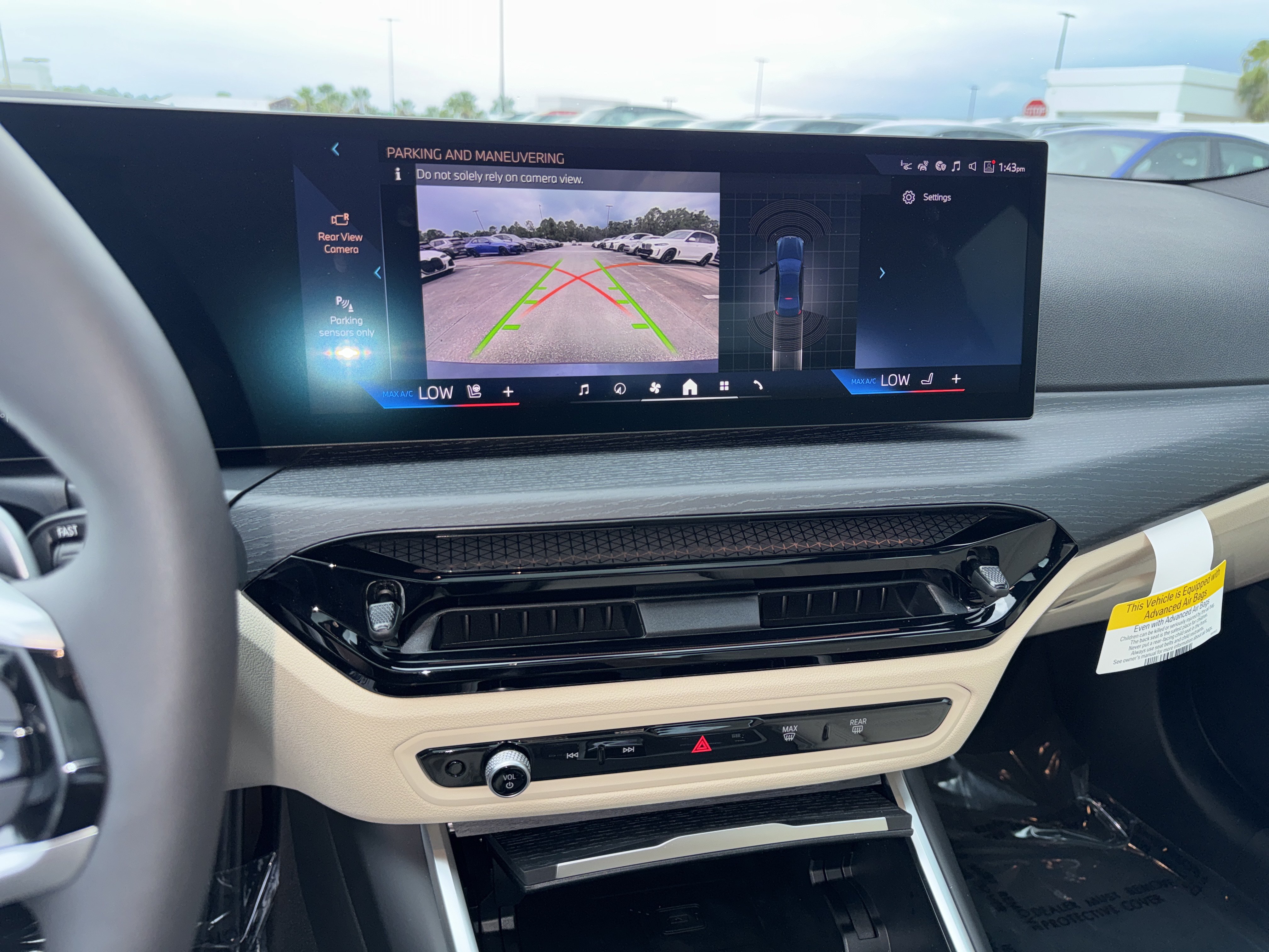 New 2026 BMW 330i Sedan w/ Premium Package RWD image 19
