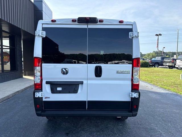 Used 2025 RAM ProMaster 2500 w/ U-Haul Equipment Group FWD image 23