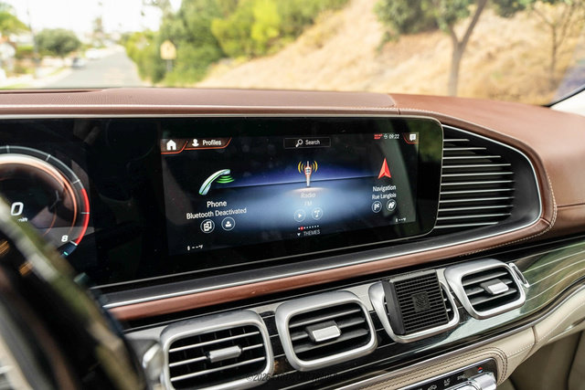 Used 2023 Mercedes-Benz Maybach GLS 600 4MATIC image 35