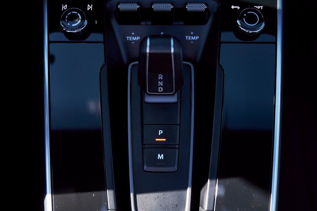 Used 2021 Porsche 911 Turbo S image 61