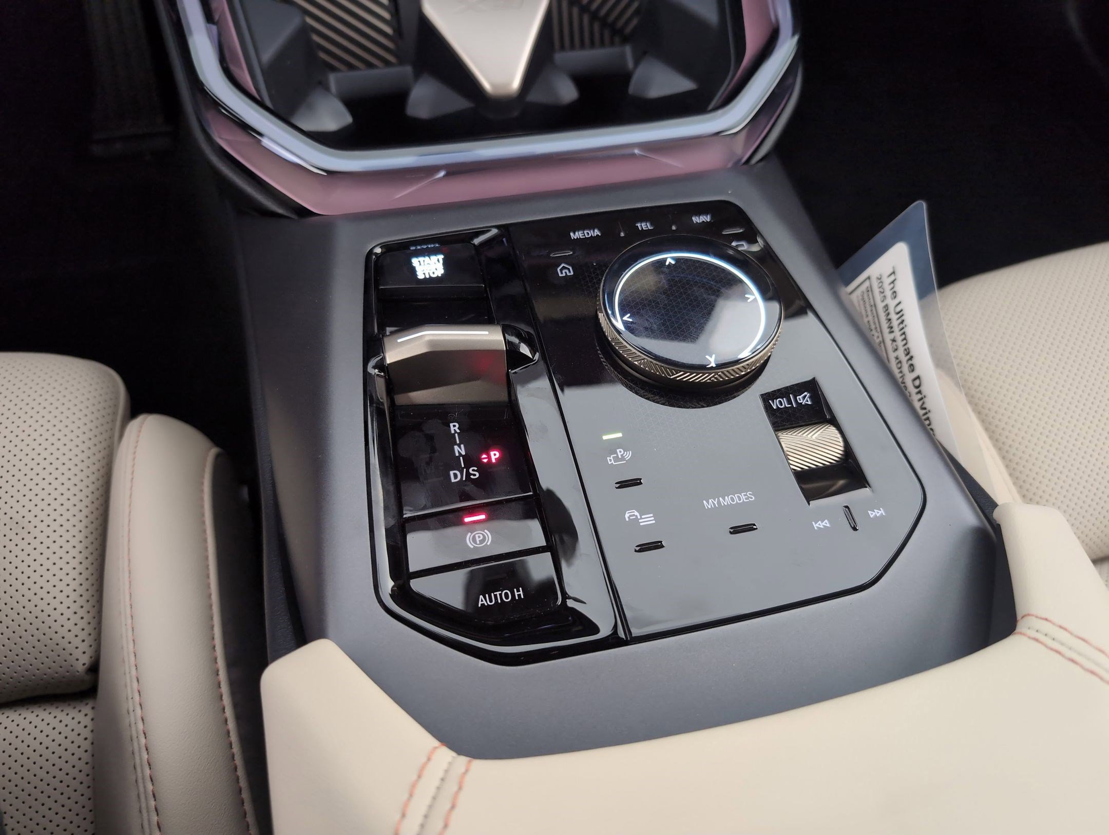 Used 2025 BMW X3 xDrive30i w/ Convenience Package image 15