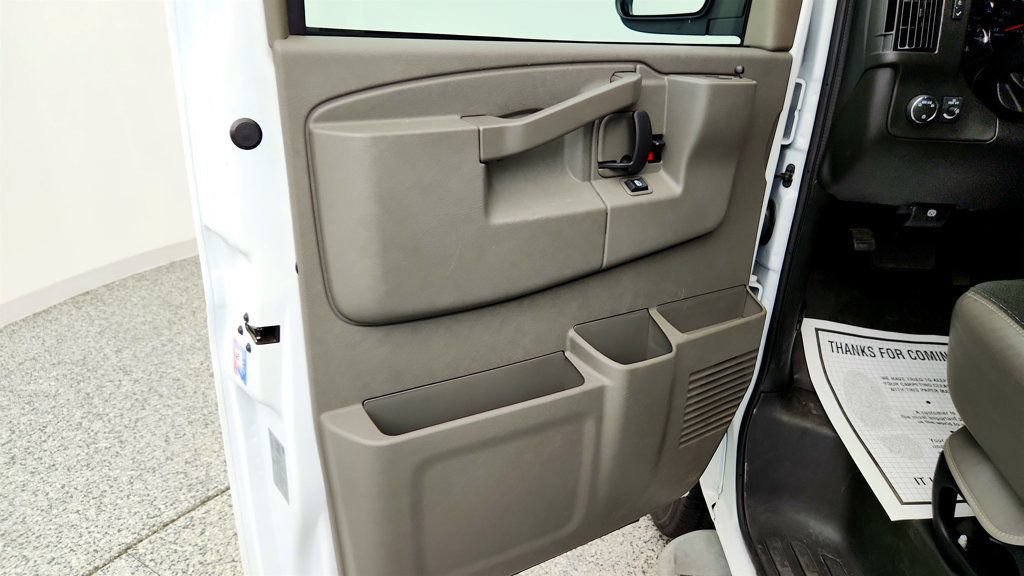 Used 2025 Chevrolet Express 2500 w/ Driver Convenience Package RWD image 10
