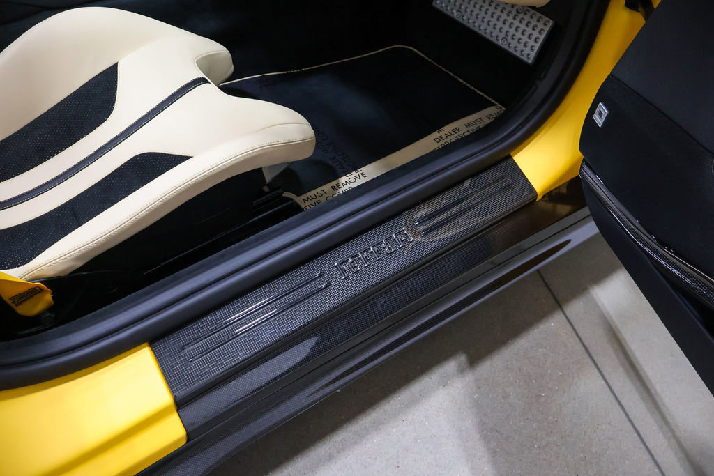 Used 2022 Ferrari 812 GTS image 56