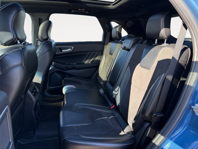 Used 2019 Ford Edge ST w/ Equipment Group 401A AWD/4WD image 13