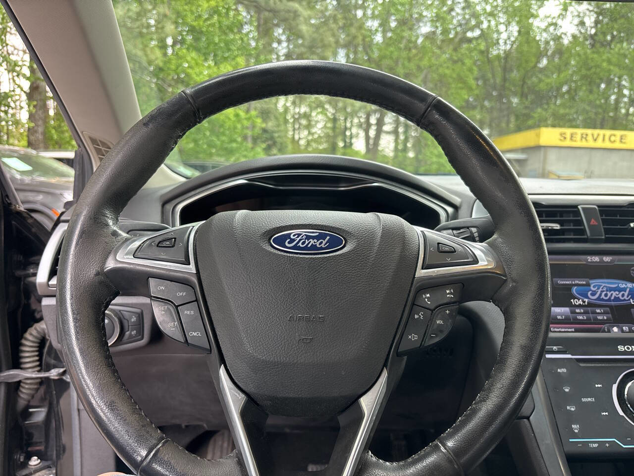 Used 2013 Ford Fusion Titanium w/ Titanium Driver Assist Pkg image 9