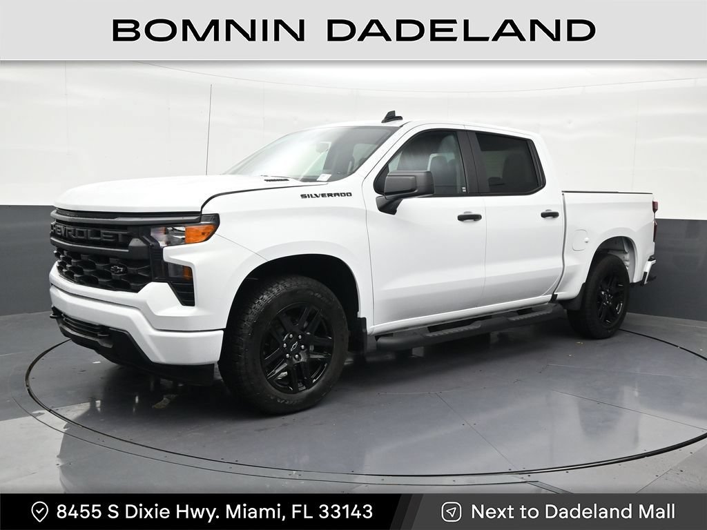 Used 2026 Chevrolet Silverado 1500 Custom w/ Turbomax Blackout Package RWD image 1