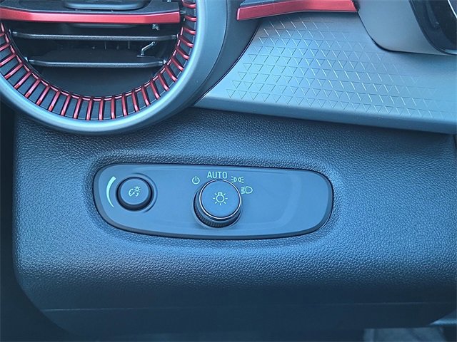 New 2026 Chevrolet Trax RS w/ Sunroof Package image 25