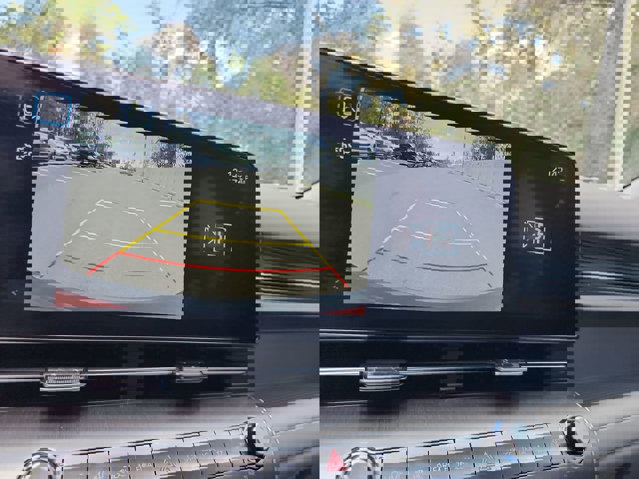 Used 2024 Hyundai Kona SEL image 27