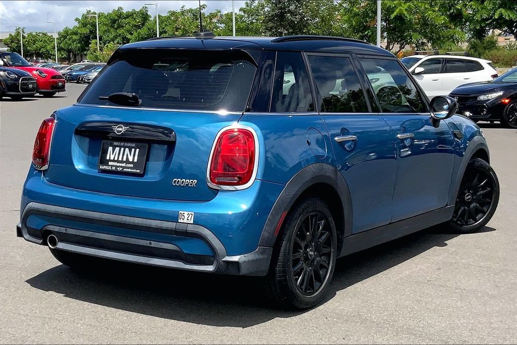 Used 2022 MINI Cooper 4-Door Hardtop FWD image 12