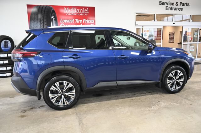 Used 2021 Nissan Rogue SV AWD/4WD image 5