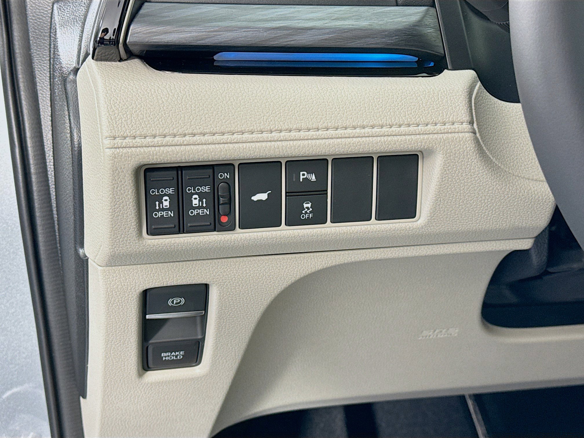 New 2026 Honda Odyssey Elite image 10