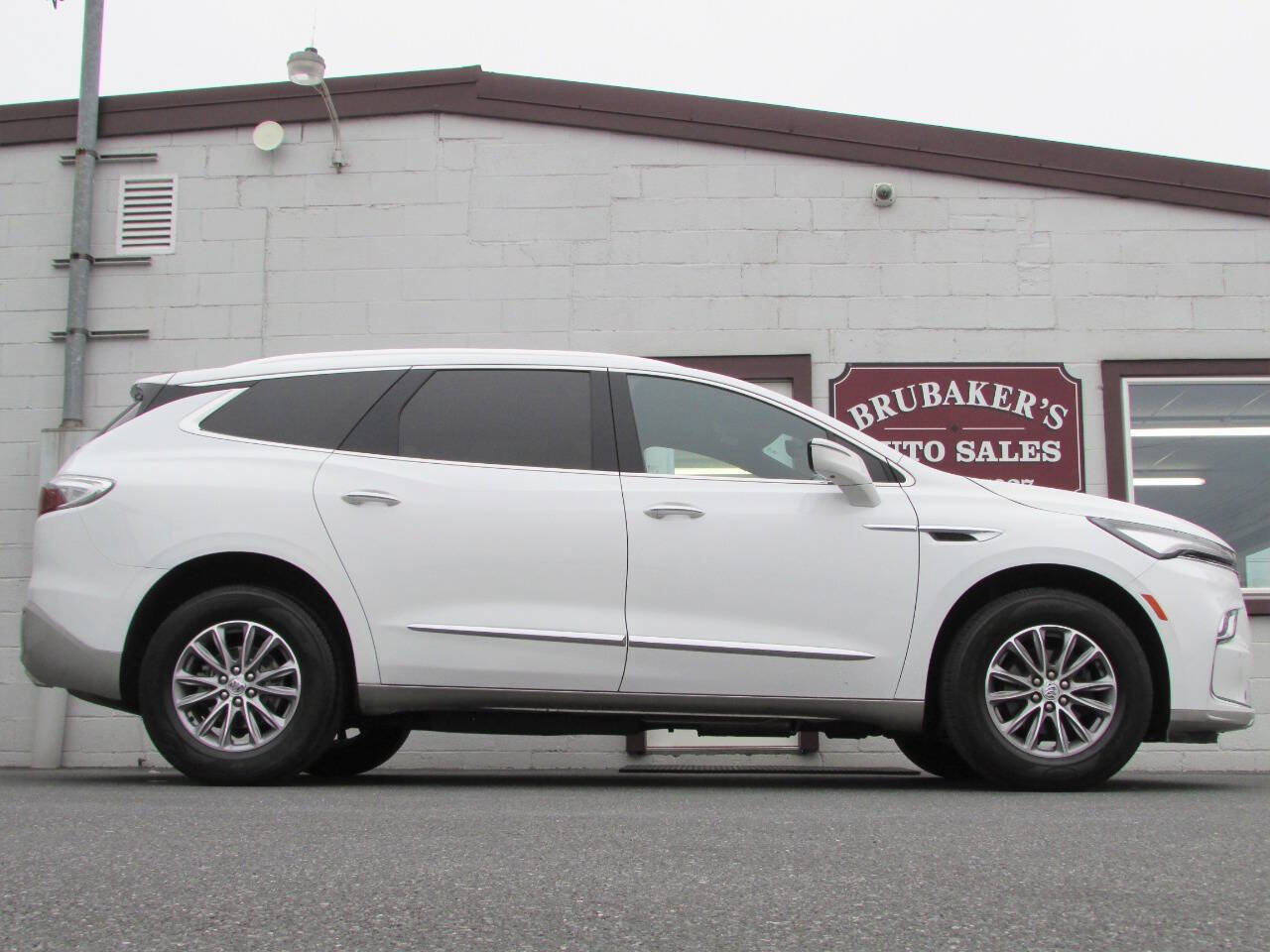 Used 2024 Buick Enclave Premium