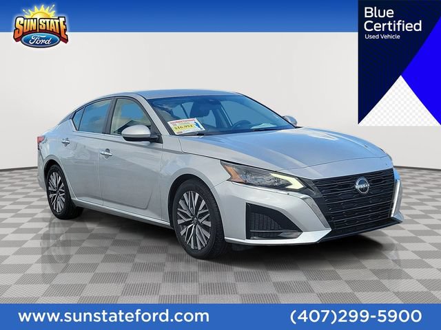 Used 2023 Nissan Altima 2.5 SV