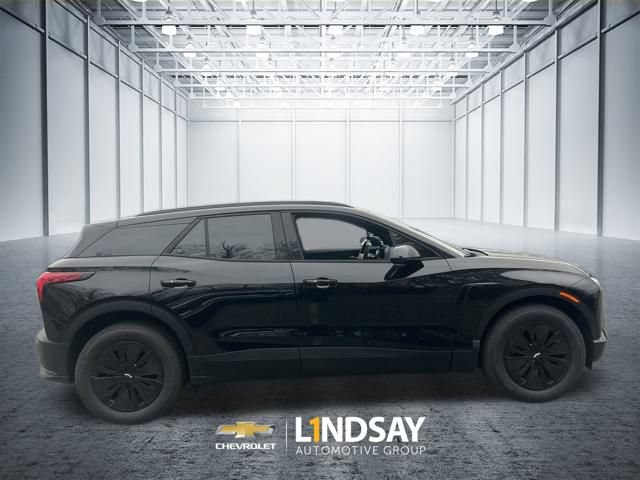New 2026 Chevrolet Blazer EV LT w/ Midnight/Sport Edition FWD image 4