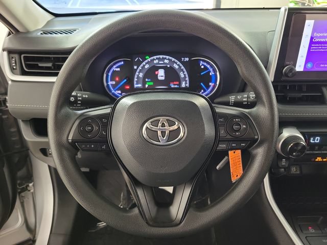 Used 2024 Toyota RAV4 LE AWD/4WD image 26