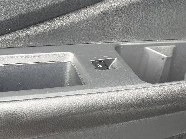 Certified 2025 Nissan Pathfinder S FWD image 27