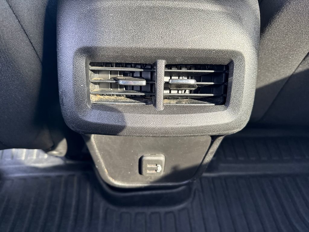 Used 2019 Chevrolet Equinox LT image 15