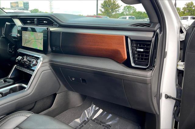 Used 2024 GMC Sierra 2500 Denali image 24