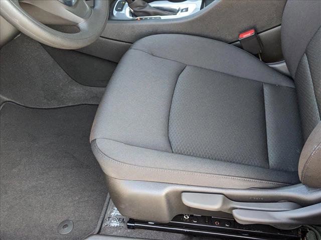 New 2025 Chevrolet Malibu LS image 4