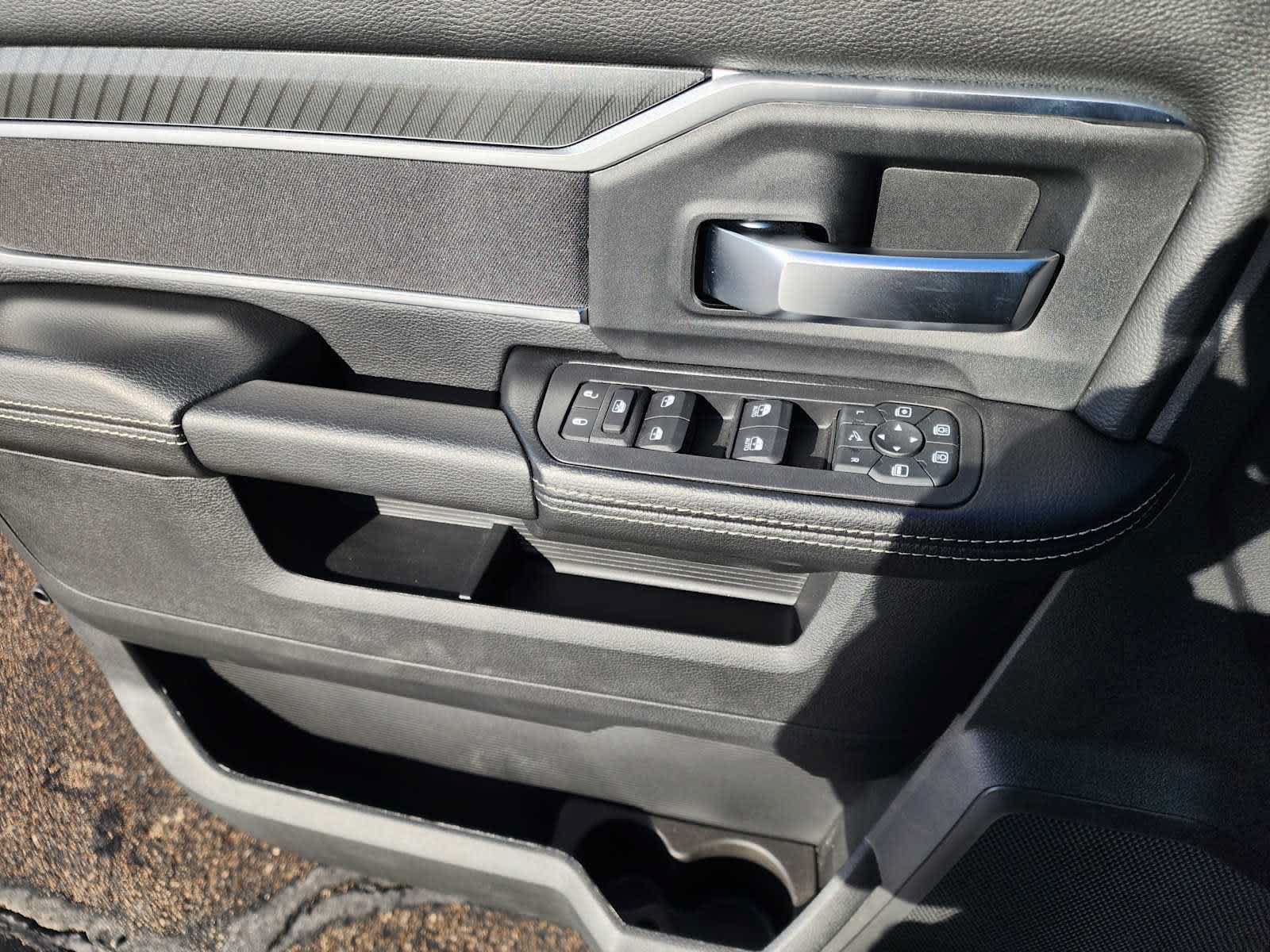 New 2026 RAM 2500 Big Horn AWD/4WD image 15
