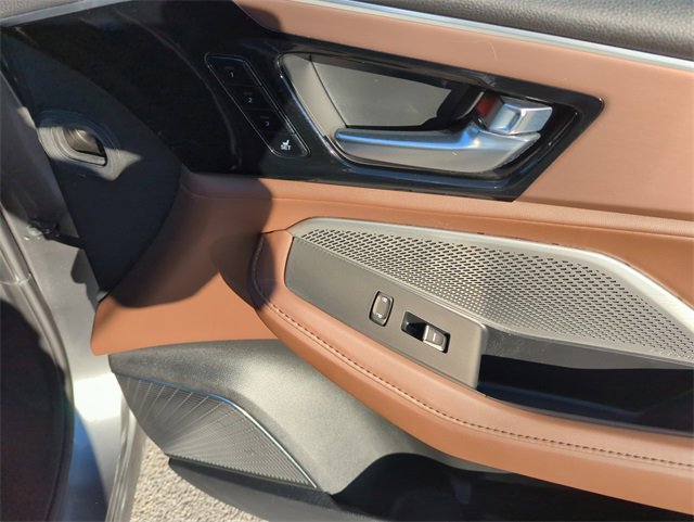 Used 2023 Acura MDX FWD w/ Technology Package image 37