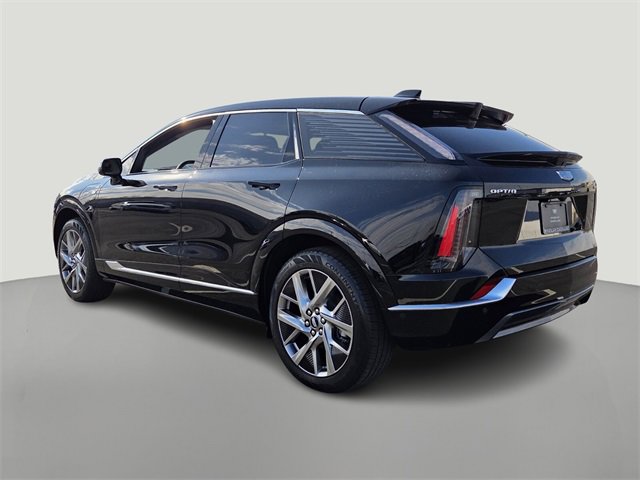 New 2026 Cadillac Optiq Luxury 1 image 6