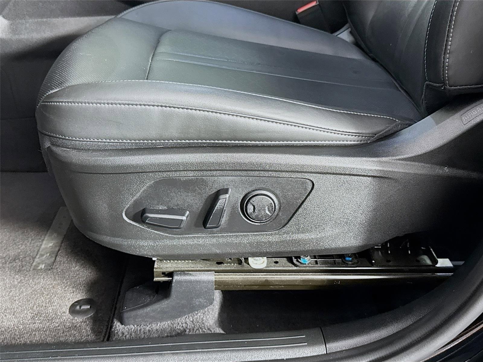 Certified 2023 Kia Sorento SX FWD image 21