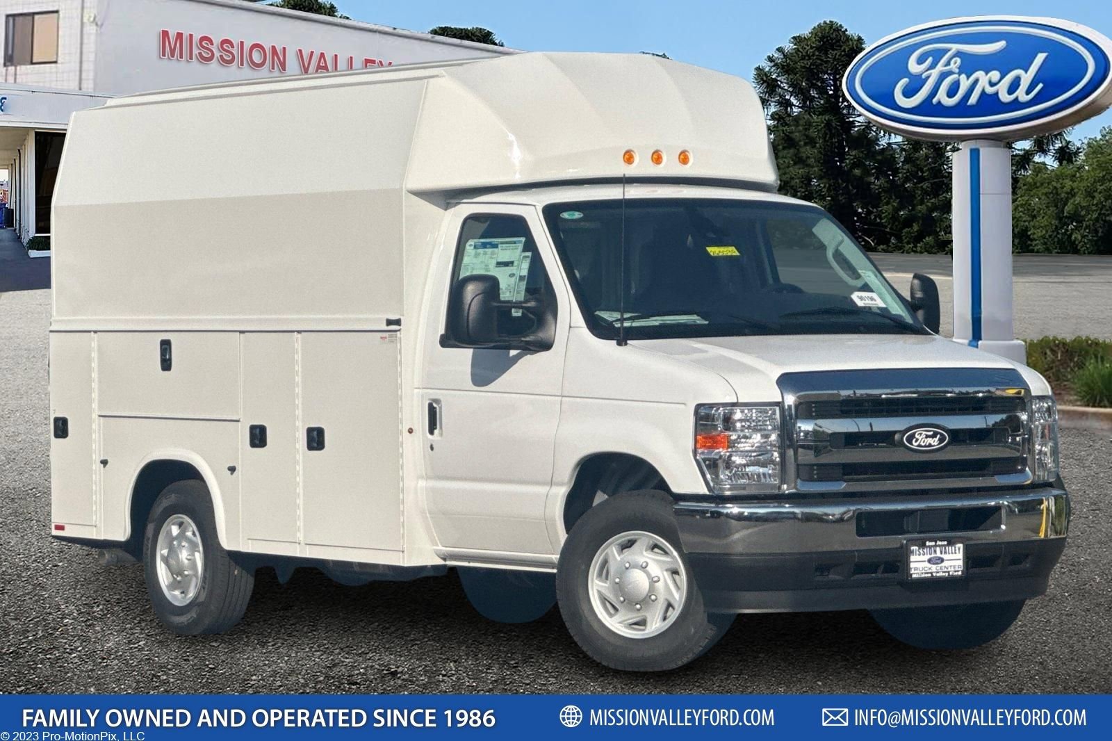 New 2026 Ford E-350 and Econoline 350 Super Duty w/ Power Equipment Group image 1