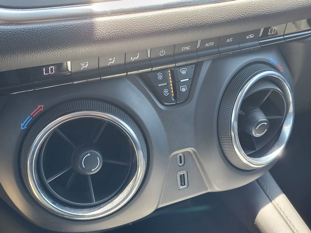 Used 2022 Chevrolet Blazer LT image 18
