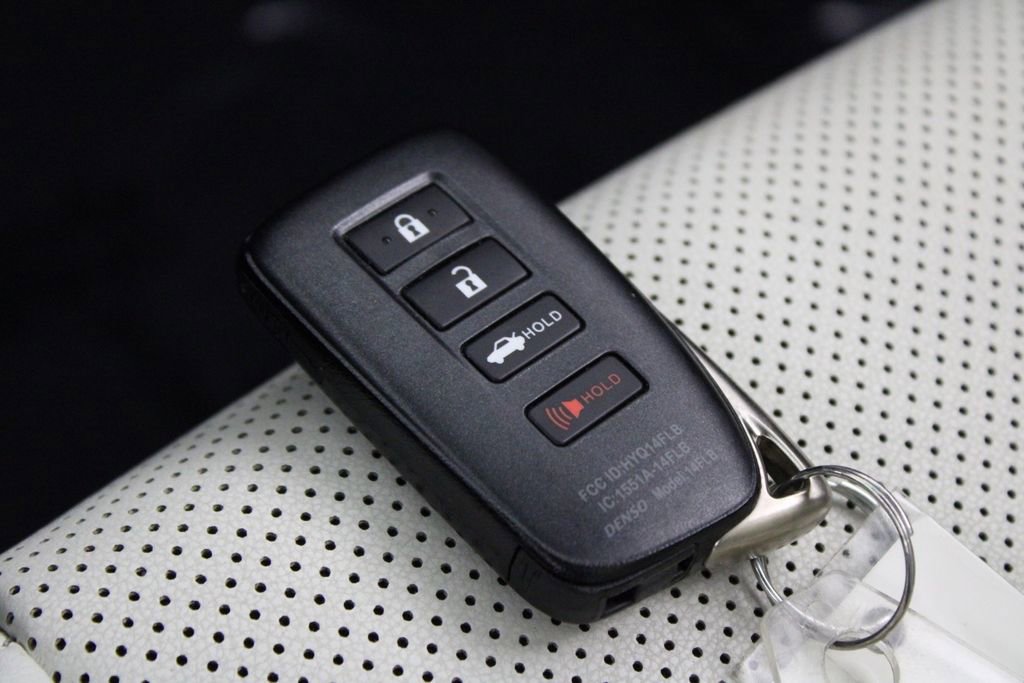 Used 2022 Lexus IS 350 F Sport w/ Navigation Package RWD image 27