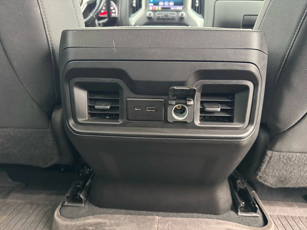 Used 2021 Chevrolet Silverado 2500 LT w/ Convenience Package image 12