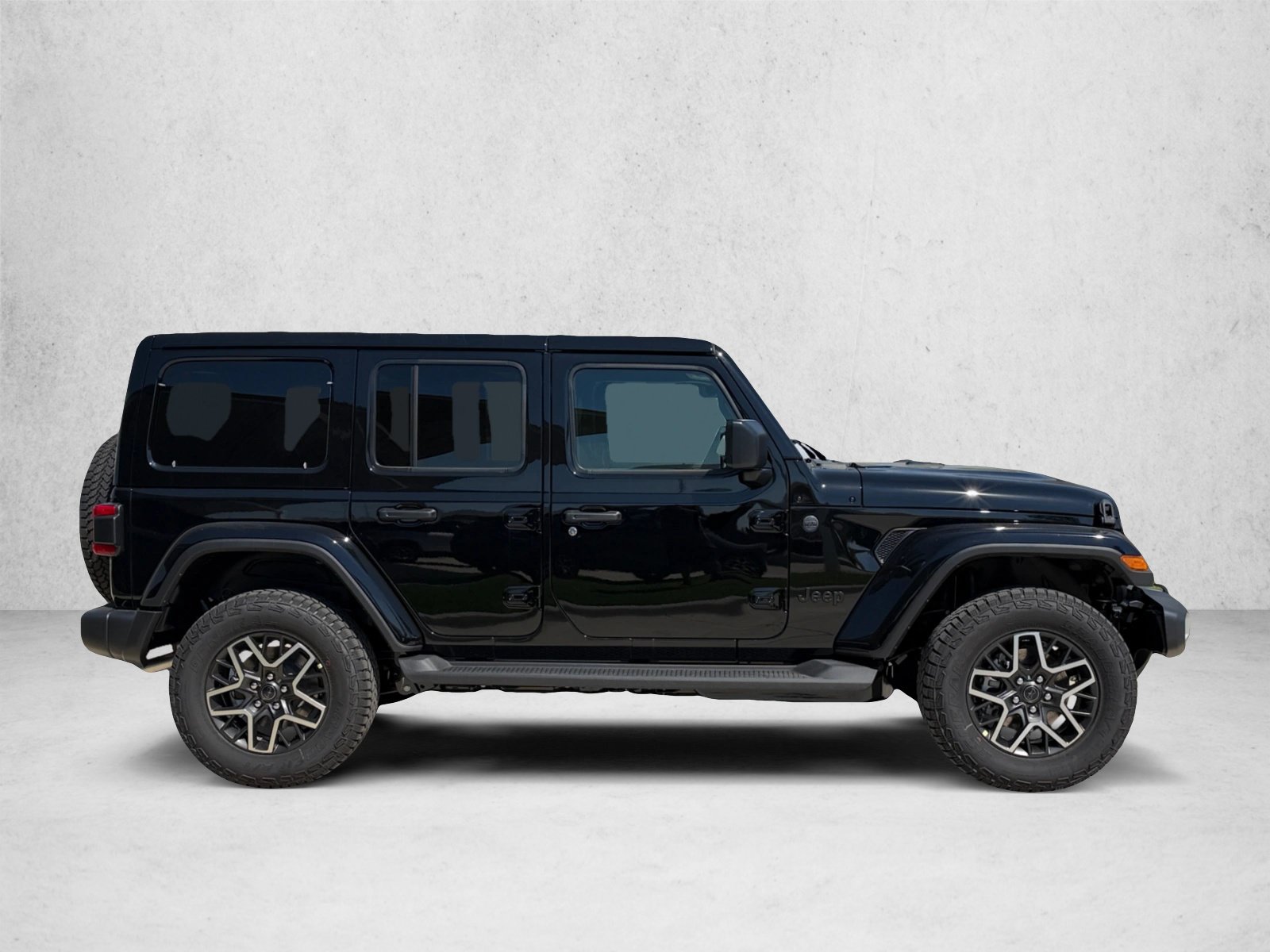 New 2027 Jeep Wrangler Unlimited Sahara AWD/4WD image 4