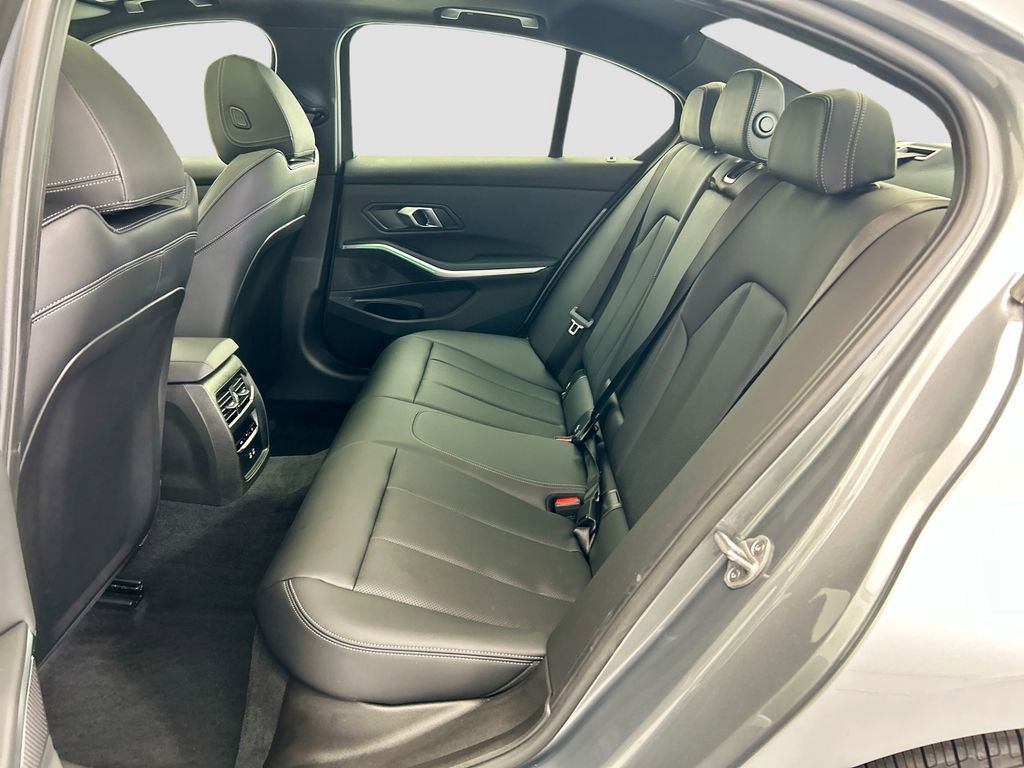 Certified 2025 BMW 330i Sedan w/ Convenience Package image 20