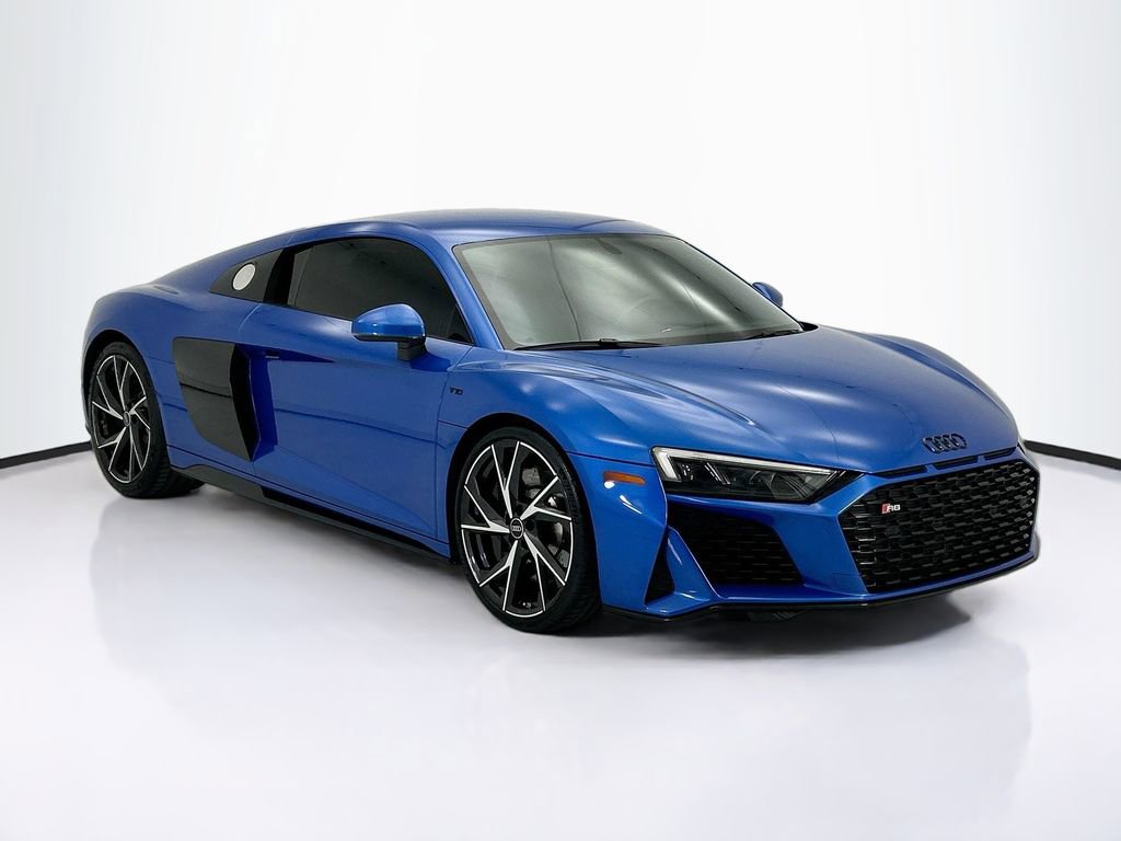 Used 2021 Audi R8 V10 RWD image 3