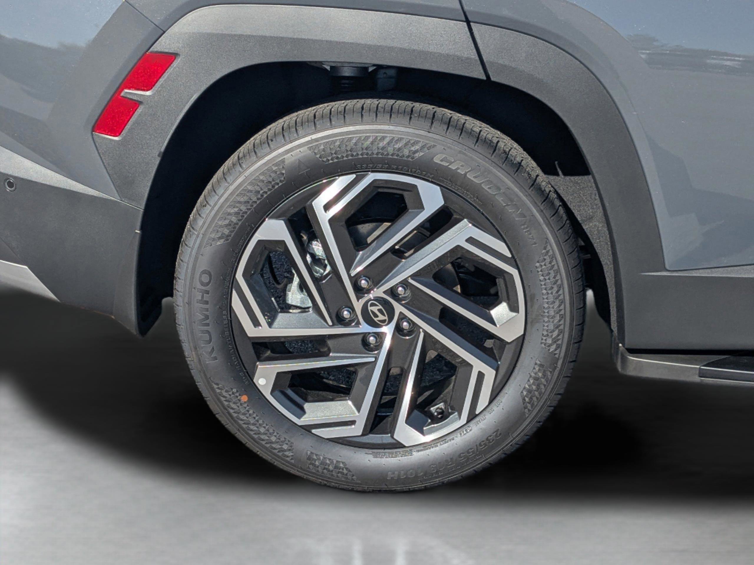 New 2026 Hyundai Tucson Limited image 36