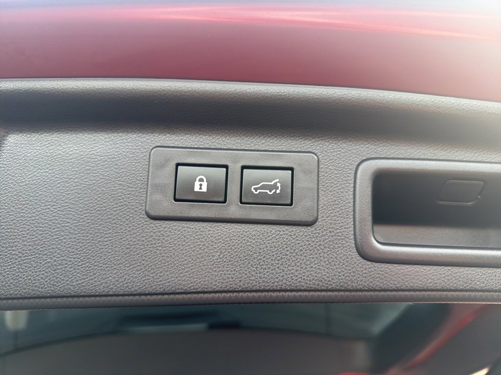 Used 2024 Subaru Forester Limited image 21