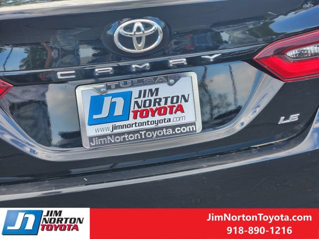 Used 2021 Toyota Camry LE FWD image 11